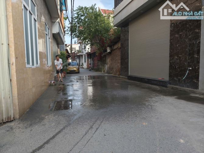 Mảnh đất vuông như bánh trưng Gần tinh lộ 277 và 271 thuộc khu phố HƯơng mạc, gia nhỉnh 1 - 2