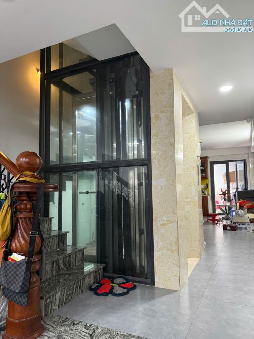 Bán nhà hẻm 7m Trịnh Đình Trọng Tân Phú 4x22m đúc lửng 2 lầu ST (gần Khuông Việt) - 2