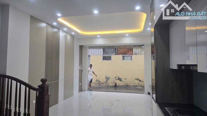 Bán nhà 4 tầng dẫn xây, độc lập, ngõ ô tô tại Phúc Lợi, Long Biên - 39m2, chỉ 7 tỷ - 2