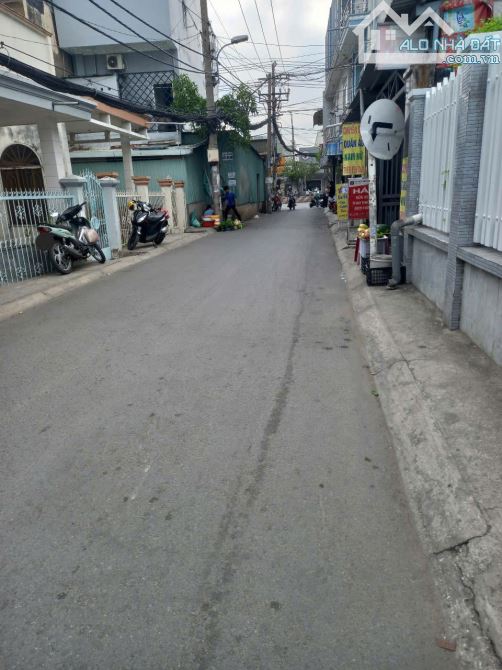 BÁN NHÀ MẶT TIỀN HẼM Ô TÔ,ĐƯỜNG NGUYỄN BÌNH, NHÀ BÈ,2 TẦNG,100M2(5X20),3 PN-GIÁ 5.5 TỶ - 2