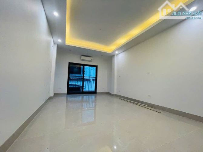 Bán nhà phố Kim Giang, ô tô đỗ cửa | 38m², 7 tầng, thang máy, giá 12.6 tỷ - 2