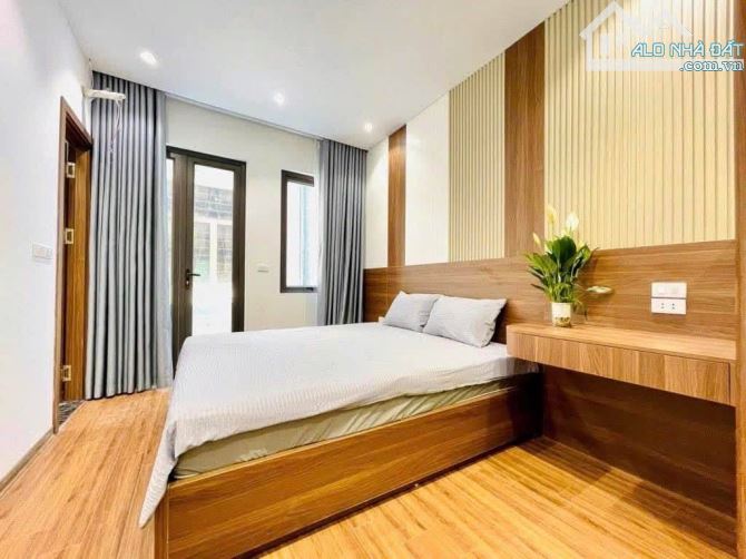 Bán Nhà Cầu Lủ, Hoàng Mai – Ô Tô Đỗ Cửa, 15m Ô Tô Tránh – 56m², 5 Tầng, Giá 10 Tỷ - 2