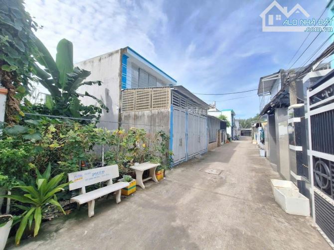 THỔ CƯ-MẶT TIỀN HẺM XH -NGAY DỰ ÁN T&T , THE 826E CÁCH ĐƯỜNG 826C 50M - 2