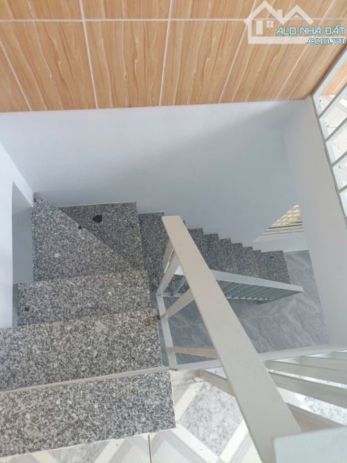 Bán nhà 2 tầng 2 mặt tiền dt 4x16m, Tân Thới Nhất 2, Tân Thới Nhất, Quận 12, Giá 4.1 tỷ TL - 2
