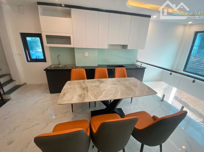 Bán nhà Sài Đồng, Long Biên, ngõ rộng đẹp, nhà mới  52m2 nhỉnh 8 tỷ - 2