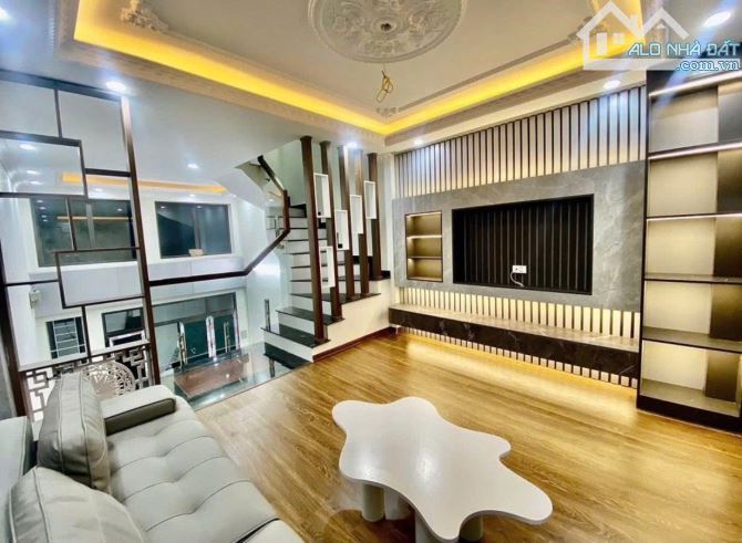 BÁN NHÀ TÂY SƠN VỈA HÈ KINH DOANH ÔTÔ VÀO NHÀ DT 50M 4T MT4.4M CHỈ 12.5 TỶ - 2