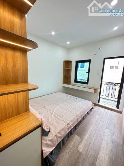 NHÀ MINH KHAI- NHỎ NHƯNG TIỆN LỚN – 25mx4 TẦNG  -NGÕ TO THOÁNG, GẦN OTO- TC 5. tỷ CTL - 2