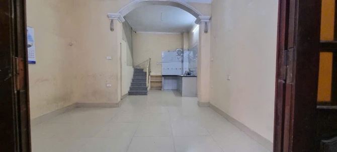 BÁN NHÀ - HỒNG TIẾN-LONG BIÊN-40m2 NHỈNH 5 TỶ Ô TÔ ĐỖ-ĐẦU TƯ TỐT-NGÕ THÔNG - 2