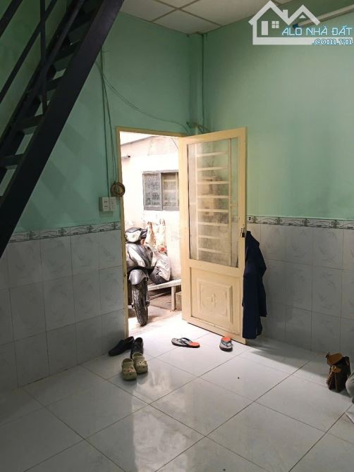 BÁN NHÀ NGUYỄN SƠN TÂN PHÚ - 18M - HẺM 2M - GIÁ 1.8 TỶ - 2