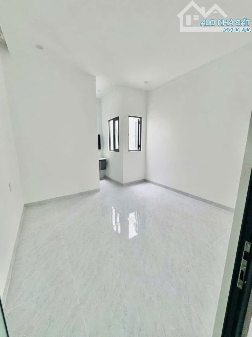 Nhà 1 trệt 1 lầu 65m2 gần giáo xứ Thuận Hòa (P.Tân Phong) chỉ 3,650 tỉ - 2