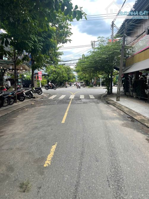 NHÀ 3 TẦNG 3 MÊ TRẦN XUÂN LÊ - VỊ TRÍ ĐẮC ĐỊA - NGAY HUỲNH NGỌC HUỆ THANH KHÊ ĐÀ NẴNG - 2