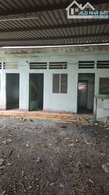Gấp bán nhà Phú Châu, Thủ Đức, dt 277m2, giá 11.3 tỷ, gần Giáo xứ Tam Hà. - 2