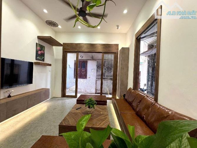 BÁN NHÀ TRƯƠNG ĐỊNH 30m² LÔ GÓC,NỘI THẤT XỊN SÒ MẶT TIỀN RỘNG CỰC THOÁNG SÁNG. - 2