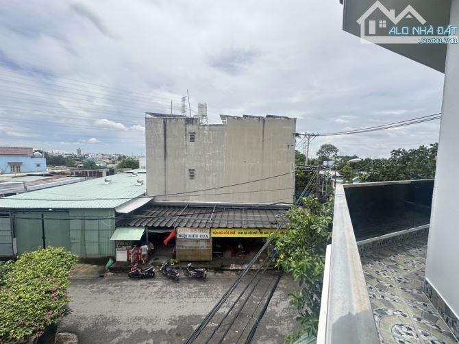 NHÀ LÔ GÓC 6X20 HUỲNH THỊ HAI VỊ TRÍ KINH DOANH ĐẮC ĐỊA BẬC NHẤT QUẬN 12 - 2