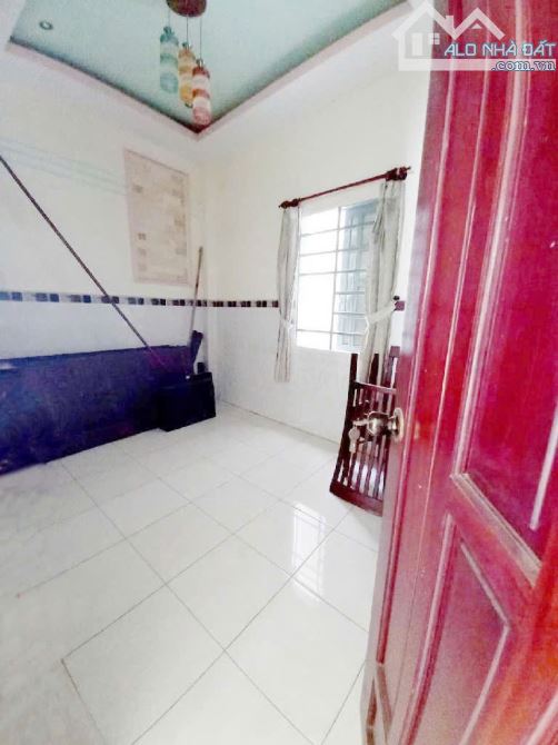 Bán nhà căn góc - kề Phú Mỹ Hưng. Quận 7 - 72m2 - 2 tầng - chỉ 4.xx tỷ - 2