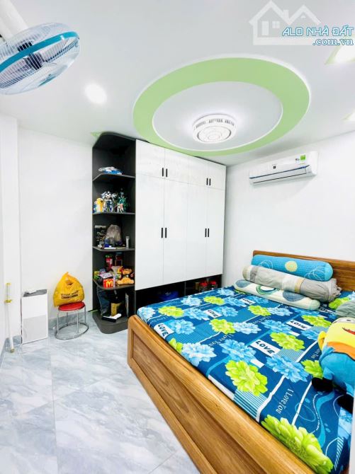 Bán Nhà HXH Đường Nguyễn Trọng Tuyển, Phú Nhuận, DT 3.7 x 15.5m, 4 Tầng, Chỉ 13.7 Tỷ - 2
