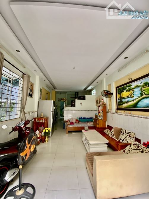 NHÀ VƯỜN LÀI TÂN PHÚ 90M2 NỞ HẬU TÀI LỘC CHỈ NHỈNH 6 TỶ- HẺM BA GÁC VÀI BƯỚC RA HẺM XE TẢI - 2