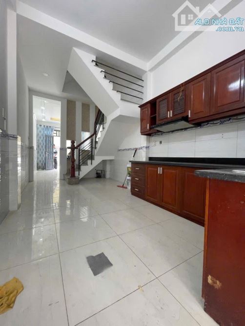 Siêu phẩm Nguyễn Khoái Q4. 42m2. 4T. 4PN. Đầy đủ công năng. 5,4 tỷ có TL - 2