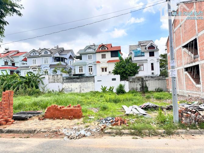 17.9 TỶ- BÁN LÔ ĐẤT THỔ CƯ 200m2 -8x25m , khu khang điền dương đình hội , tp.thủ đức.hcm - 1
