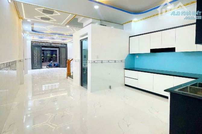 Bán nhà hẻm xe hơi, Lê Văn Quới, Bình Tân, 57 m² (4m x 15m), 3 phòng - Giá 5.9 tỷ TL - 2
