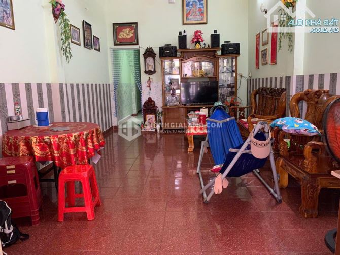 BÁN NHÀ KHU NỘI BỘ SONG NGỮ ĐƯỜNG 11m, NHÀ 1 TRỆT 1 LẦU 80m2 KIÊN CỐ_GIÁ 8 TỶ - 2