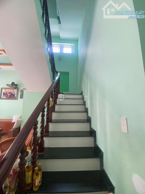 BÁN NHÀ GÓC HAI MẶT TIỀN KHU NỘI BỘ ĐỒI 2 VŨNG TÀU 77m2 NHÀ 2 TẦNG KIÊN CỐ_GIÁ 7.5 TỶ. - 2