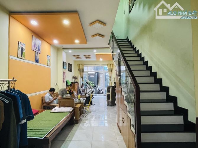 HẺM XE HƠI PHÚ THỌ HOÀ 84 M2 - SỔ NỞ HẬU TÀI LỘC - KHU AN NINH YÊN TĨNH - 2