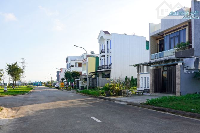 Lô đối lưng shophouse KĐT Phú Mỹ GIÁ SỐC chỉ 1.5xx DT 125m2 - 2