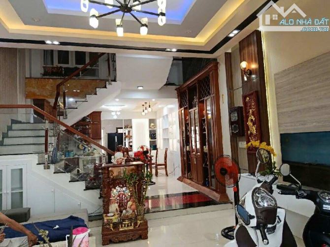 💥 BÁN NHÀ ĐẸP 4 TẦNG FULL NỘI THẤT CAO CẤP – MẶT TIỀN ĐƯỜNG 10.5M, NGUYỄN XÍ, HÒA MINH, L - 2