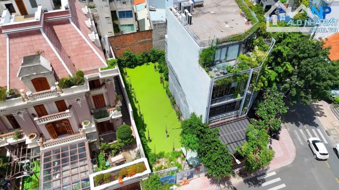 Bán nhà 2 Lê Ngô Cát Quận 3 chỉ 460triệu/m2 DT 9x32 NH13m CN321m2 - 2