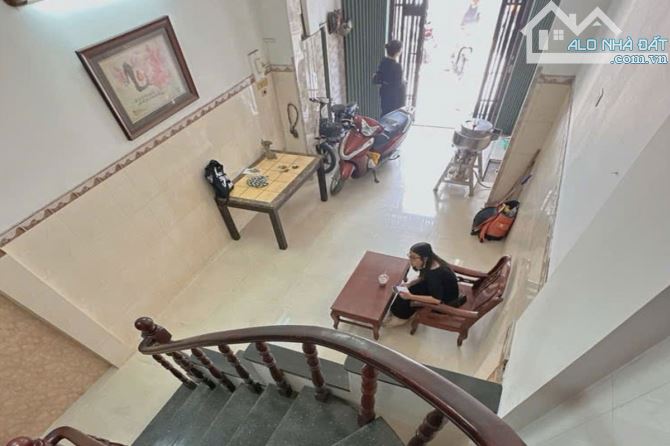 Bán nhà hẻm, Đất Thánh, Tân Bình, 38 m² (3.5m x 11m), 4 phòng ngủ - Giá 5.9 tỷ TL - 2