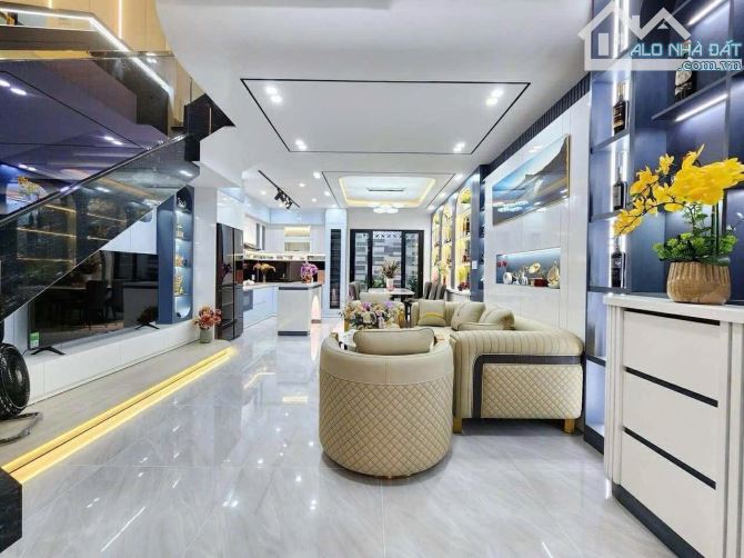 Bán nhà 3 tầng đường Lê Văn Thịnh, Liên Chiểu – View biển cực hiếm - 2