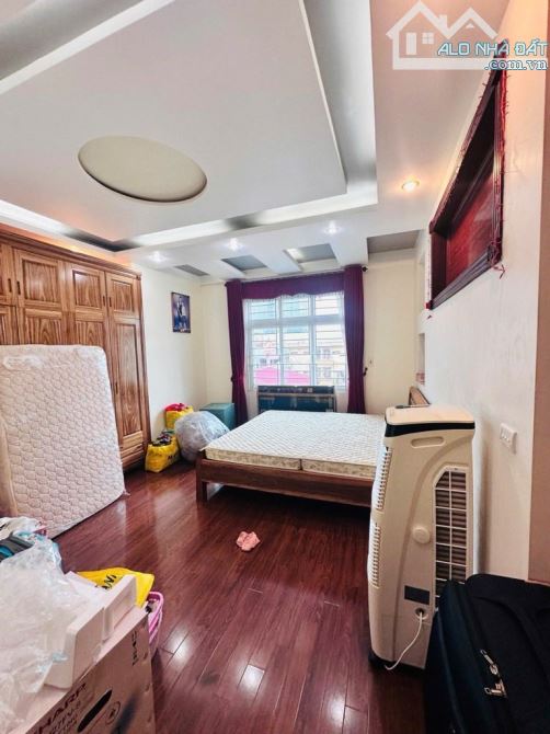 Bán Gấp Nhà 50m , 5 Tầng , Ngõ Rộng 4m , 3 Thoáng , Ô Tô Cạnh Nhà , Gần Mặt Phố Ở Ngay - 2