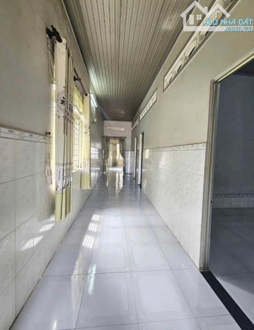 Cần tiền nên bán nhanh gấp căn nhà 720trie ở Trung Lập Thượng, Củ Chi , dt 157m2. Sổ hồng - 2