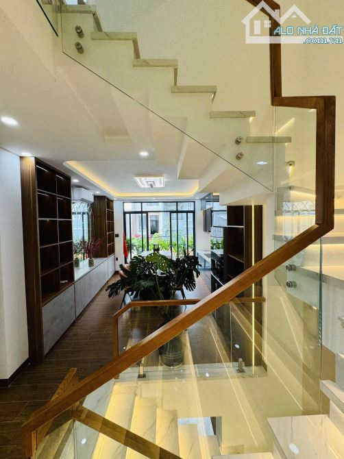BÁN NHÀ 4 TẦNG MỚI XÂY MẶT TIỀN TÔ HIẾN THÀNH_P4_TP.VŨNG TÀU_SỔ HOÀN CÔNG MỚI_GIÁ 12.5 TỶ - 2