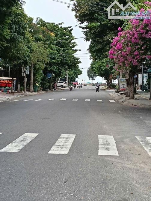 💥 Siêu Phẩm 3 Tầng Mặt Tiền Đường Hồ Tùng Mậu Thông Biển Nguyễn Tất Thành - Liên Chiểu. - 2