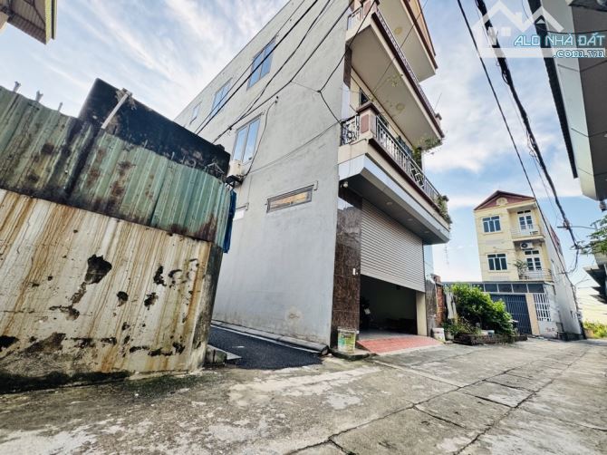 Bìa Làng Đản Dị_ Uy Nỗ_ Đông Anh_ View Thoáng_ DT 188M²_ MT 8,3M_ Giá Đầu Tư - 2