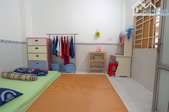 Bán nhà HXH Dương Bá Trạc Q8 – ngang 4m – hẻm 1 trục – SHR – nhỉnh 5 tỷ - 2