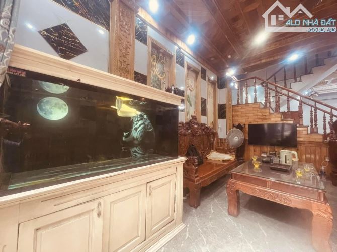 NHÀ MẶT TIỀN ĐƯỜNG VŨNG THIỆN 3 TẦNG ĐÚC ĐANG KD, CHỦ XD TÂM HUYẾT ĐỂ Ở, NHÀ PHỐ DĨ AN - 2