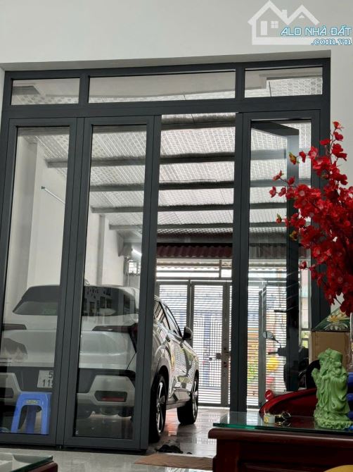 BÁN NHÀ HẺM 10M THÔNG SÁT MT 364 DƯƠNG QUẢNG HÀM - 4.6X22M, 3 TẦNG,- 12 TỶ 5 - 2