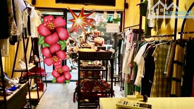 CỰC HIẾM-MẶT PHỐ CỔ-DÒNG TIỀN-KINH DOANH SIÊU ĐỈNH-LÔ GÓC -VỈA HÈ- CHỈ 26TỶ SỞ HỮU 5 TẦNG - 2