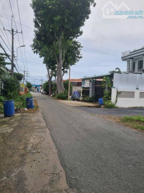 Bán đất thổ cư mặt tiền Trương Thị Kiện xã Thái Mỹ Củ Chi TPHCM, DT: 7x29m. - 2