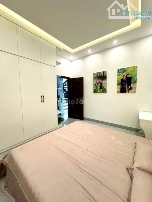 Bán Gấp! Trần Hữu Tước, Lô góc, Gần phố, nhà đẹp ở ngay, 38m2*5T - 2