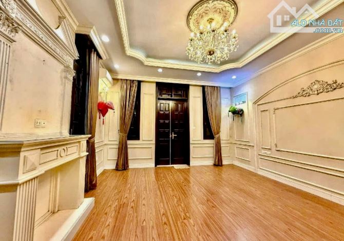 Có 1-0-2, phố Nguyễn_Đức_Cảnh, ngõ thông, kinh doanh sầm uất, 40m2, 6 tầng, chỉ nh.ỉnh 7 - 2