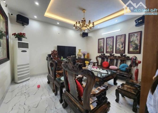 🏡 LÊ TRỌNG TẤN - 52m x 4 TẦNG - Ô TÔ 7 CHỖ GẦN PHỐ - ZÁ 13,8 t.i - 2