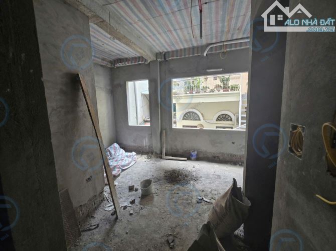 Bán nhà Xã Đàn 43m2 x 6 tầng cho thuê 50 triệu/tháng 14.8 tỷ gần oto - 2