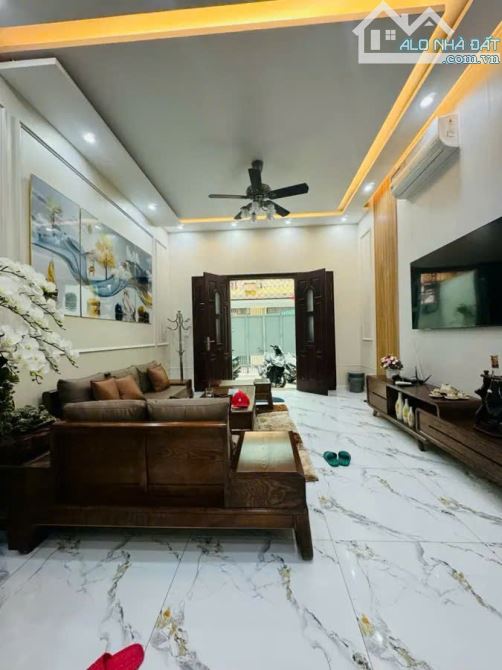 Bán nhà phân lô Trường Chinh,ô tô đỗ cửa, 5 tầng, 100m2, nở hậu, giá 25 tỷ - 2