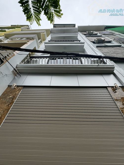 Bán nhà mặt ngõ Lê Trọng Tấn - Hà Đông, nhà đẹp 57m² thang máy, 2 thoáng - full nội thất - 2