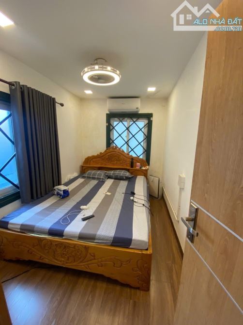 Nguyễn Đình Chiểu -Hai Bà - 30m - kinh doanh - 8,5 tỷ - 2