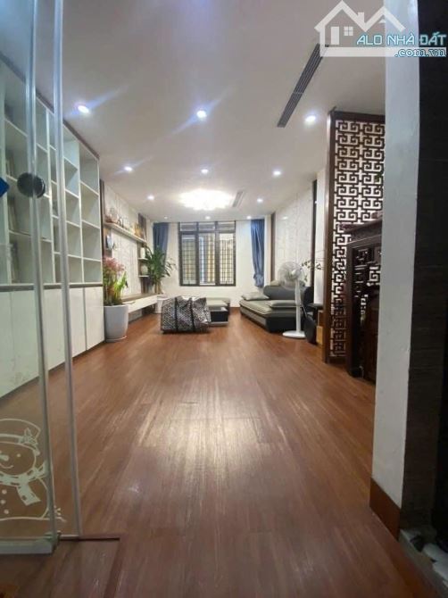 Cho thuê nhà ngõ 53 Đông Ngạc ,Bắc Từ Liêm ,Hà Nội. DT 40m x 4 tầng, giá 10tr - 2
